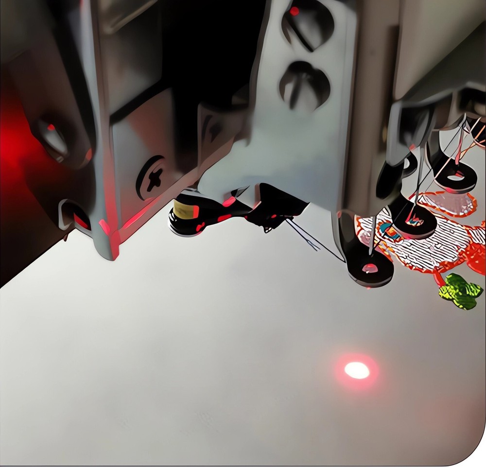 Automatic Computerized Embroidery Machine Single head 12 needles 110V-220V 300W