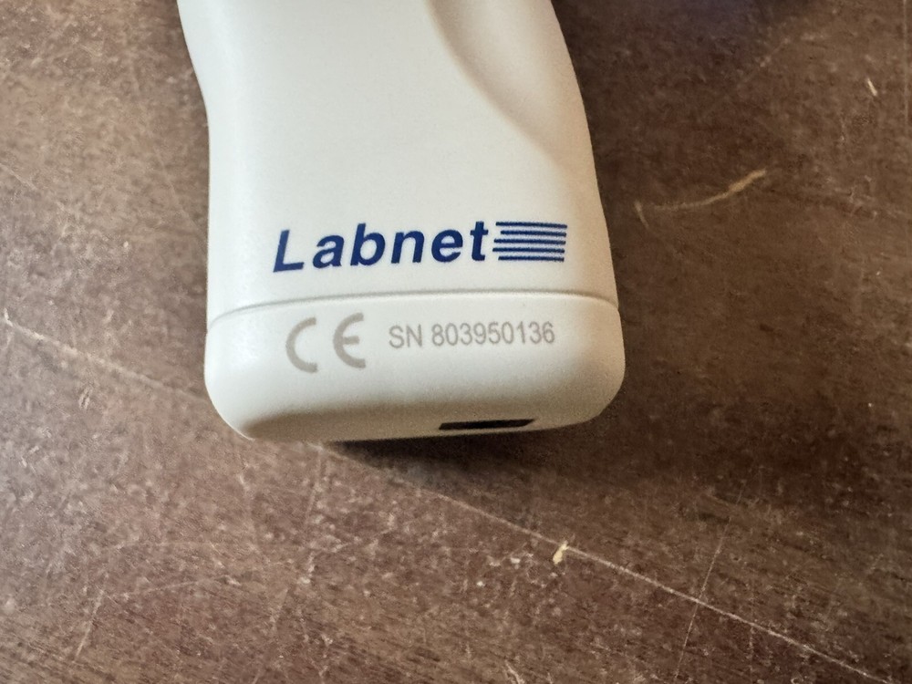 LABNET PIPETTE CONTROLLER W/ CHARGING STAND FASTPETTE PRO