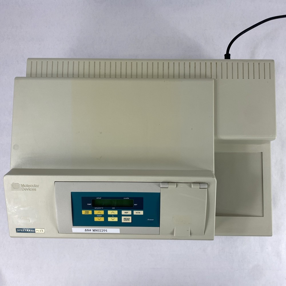 Molecular Devices SpectraMax Plus 384 Microplate Spectrophotometer