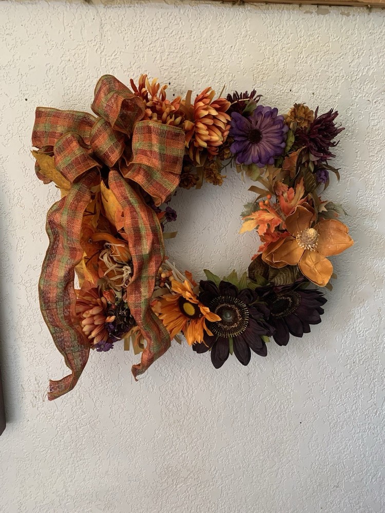 EUC Large Handmade Square Fall Floral Wreath