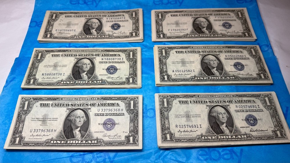 💵 $1 Silver Certificate – Uncirculated Blue Seal – 1935 Note Perfect Notes 💙
