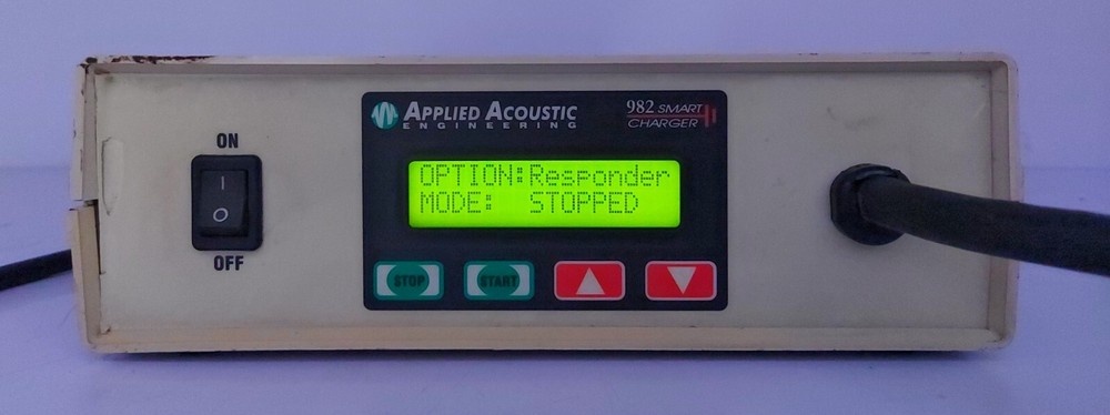 Applied Acoustics 982 Smart Charger