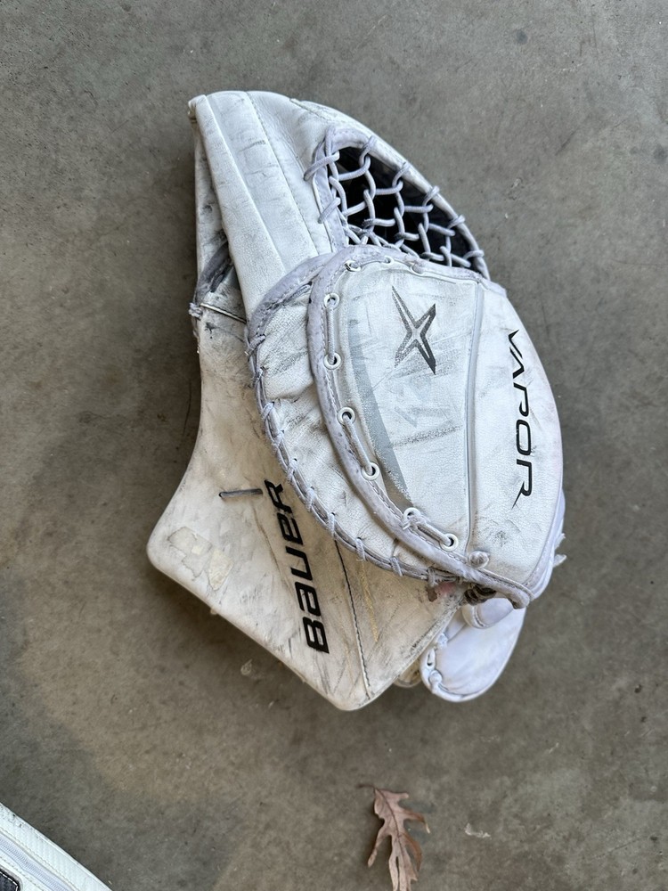 Bauer Vapor Catcher Senior Left Hand