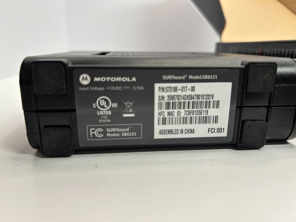 Motorola SURFboard SB6121 Cable Modem - Open Box, Tested and working. Excellent