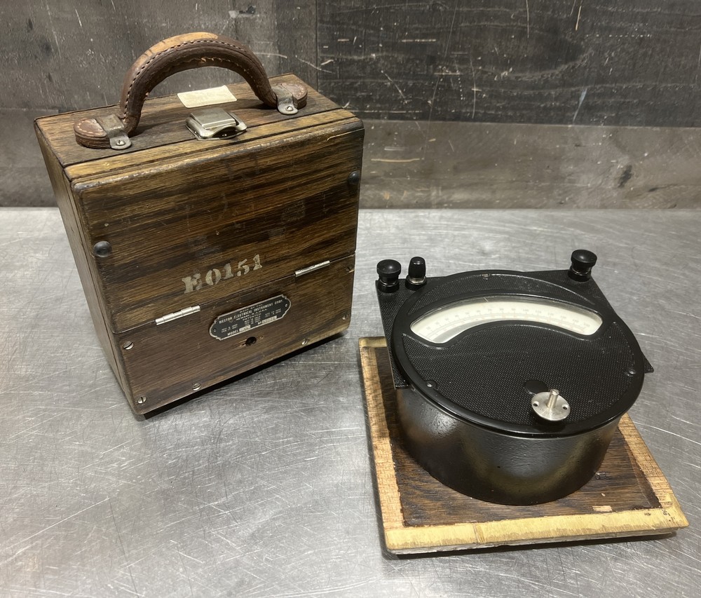 Vintage Weston DC Voltmeter Model 45 Used Surplus