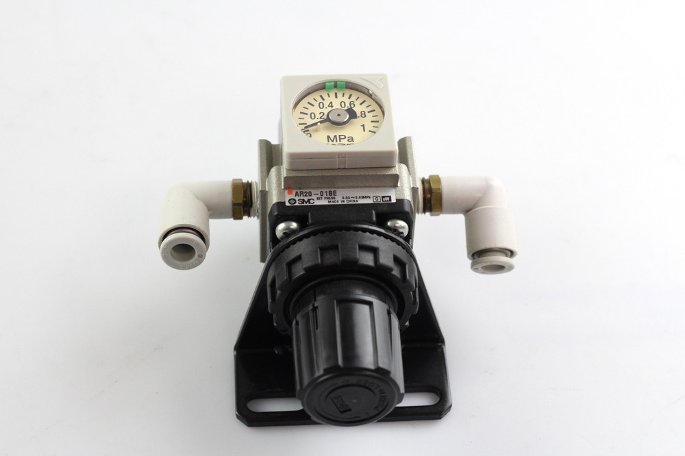 SMC AR20-01BE MODULAR REGULATOR 0-0.4MPA