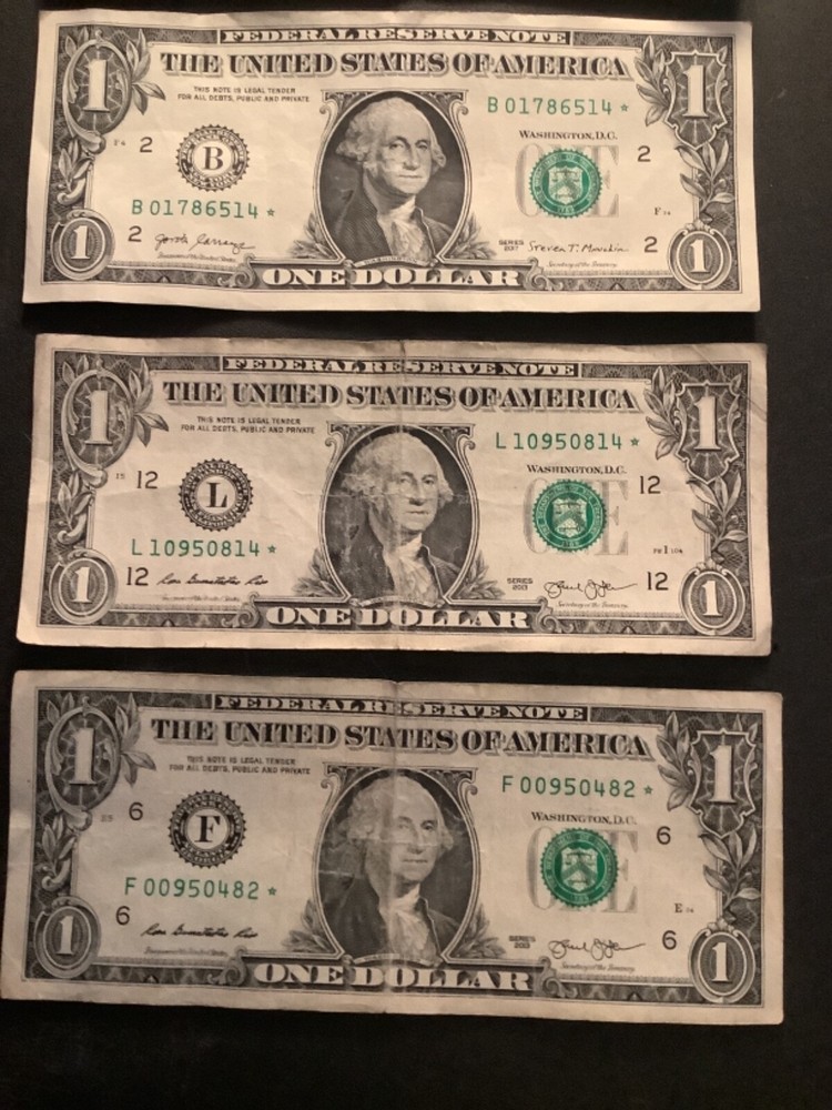 (5) One Dollar Bill Star Notes S/N In Description *076