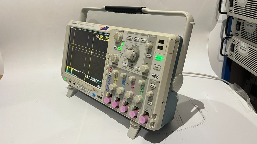 TEKTRONIX - MSO4054B