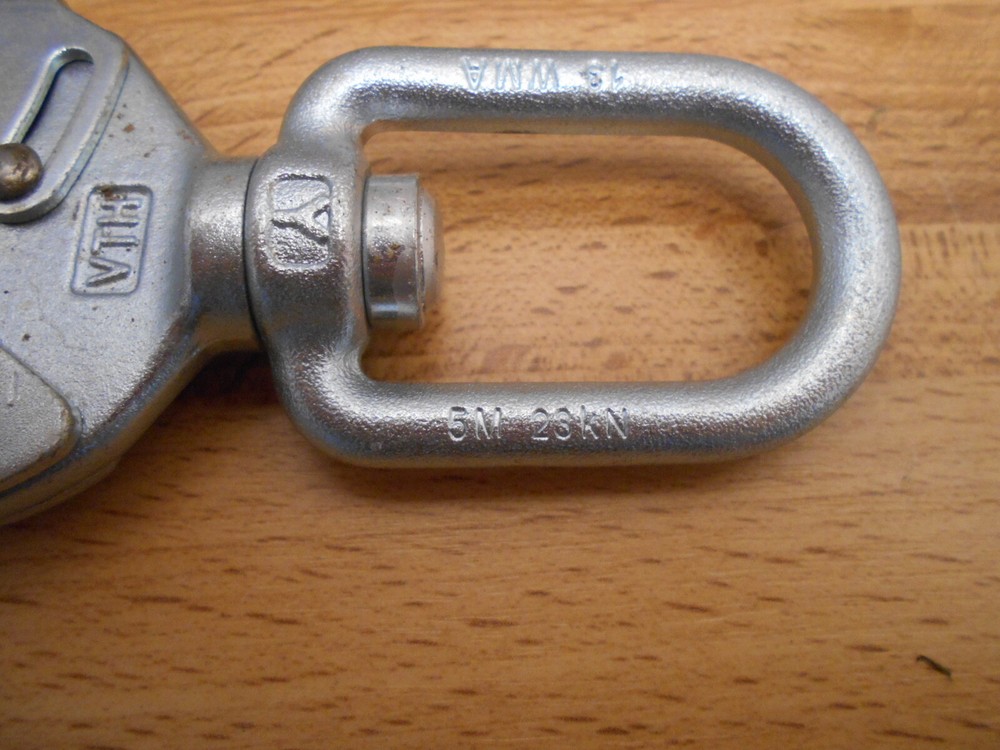 Carabiner hook spring loaded 3600 Lb Gate ( 2 Hooks ) NOS