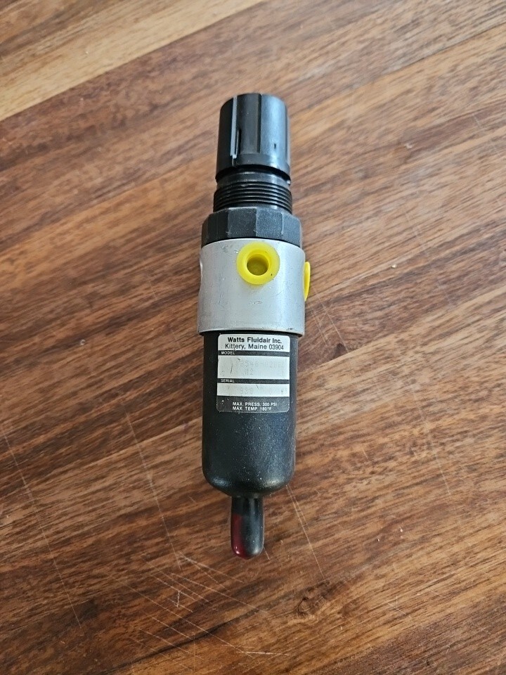 WATTS FLUIDAIR COMPRESSED AIR FILTER REGULATOR B548-02DGC