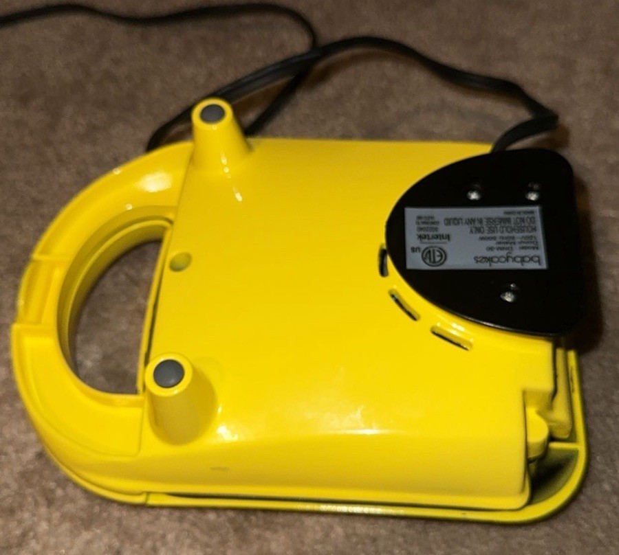 Babycakes 6 Mini Donut Maker NonStick