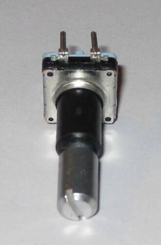 Rotary Encoder w/ Momentary ON Switch - Low Profile PCB Mount - 30 Detents