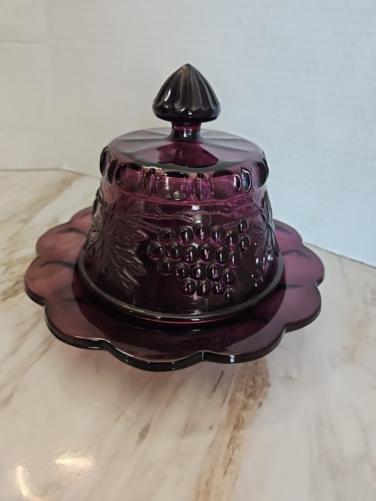 Vtg Mosser Grape & Cable Pattern Amethyst Purple Color Covered Dish