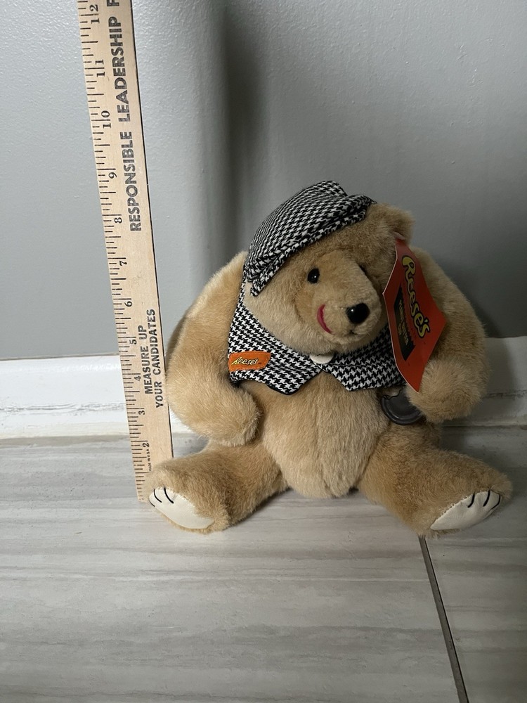 Vintage 1997 Reese’s Cup Bear