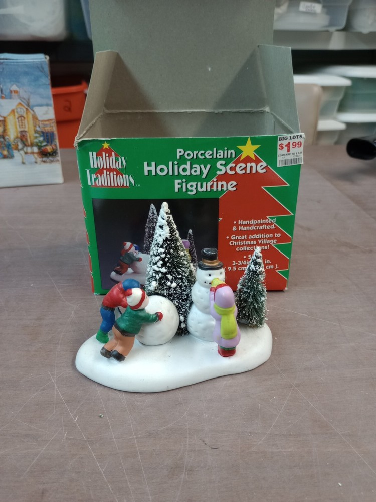 Christmas Village Accessory piece (bb)(xmasd)