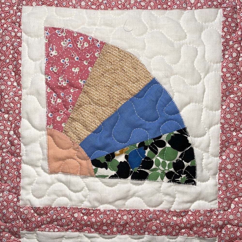 Table Runner Table Top Quilted Pieced Fans Pink Creams Rectangle