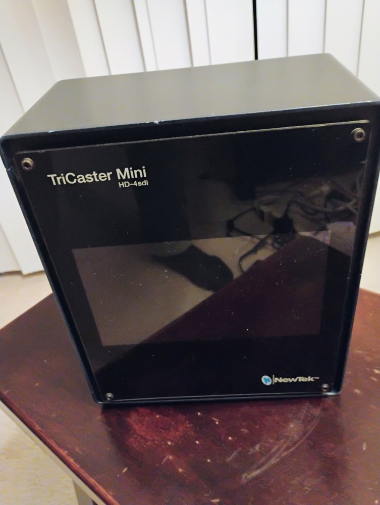 NewTek Tricaster Mini HD-4