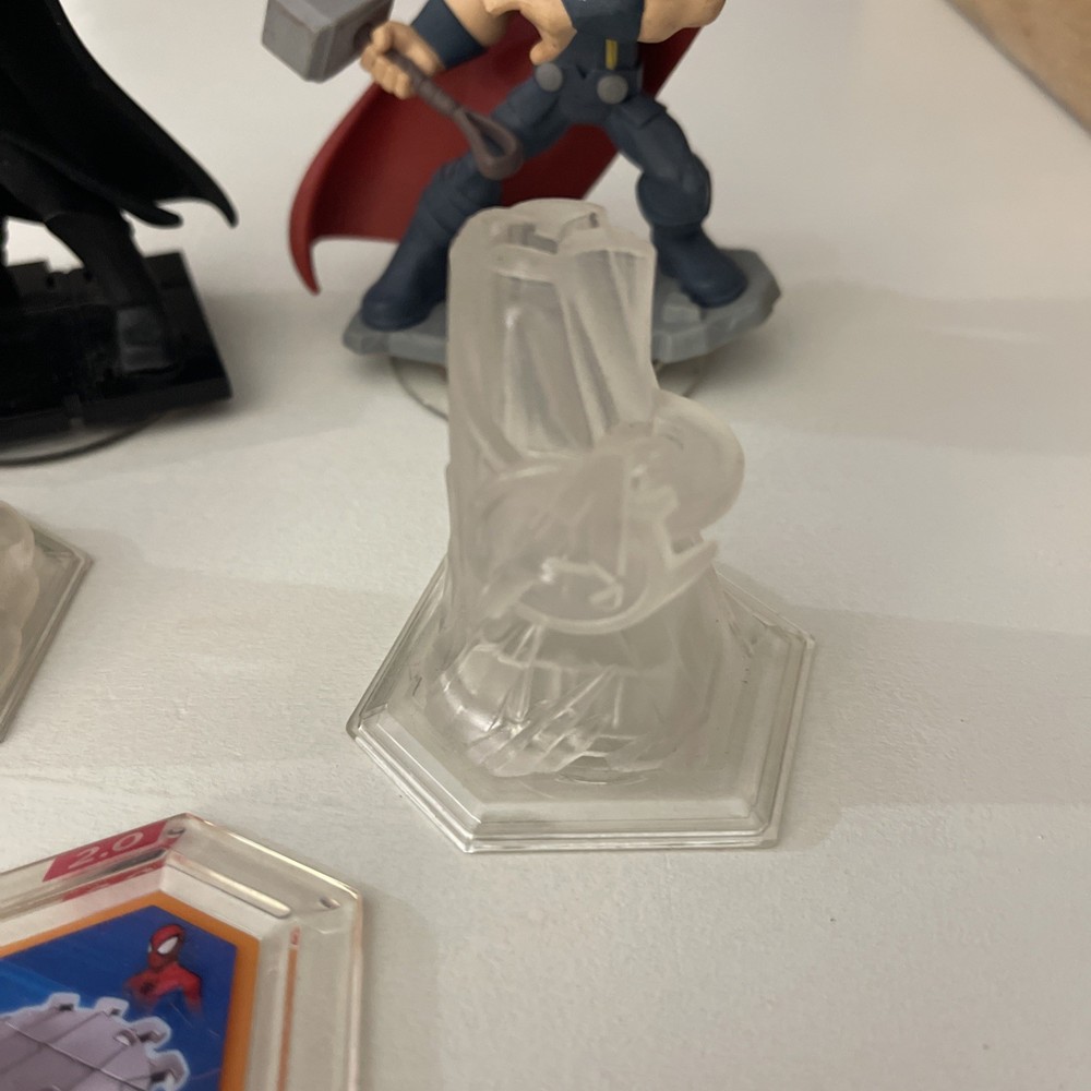 Disney Infinity Marvel Avengers Thor & Darth VaderFigures w/ Power Discs