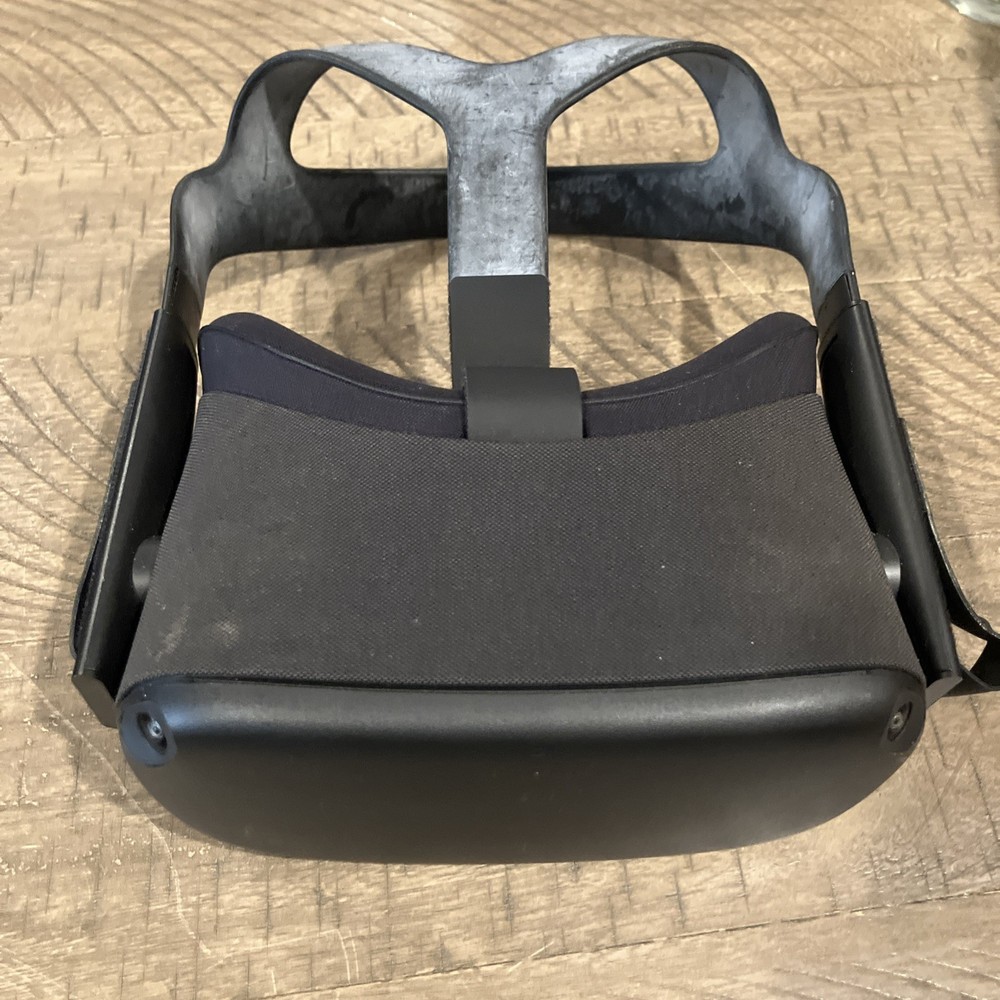 Meta Oculus Quest 128GB VR Headset - Black