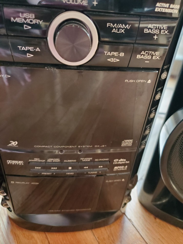 JVC DX-J21 Shelf Stereo Compact Component System 5 CD Cassette Player Works