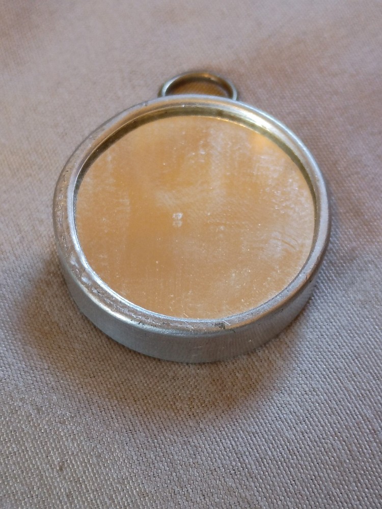 Vintage Compass with Mirror Back Made in Japan.