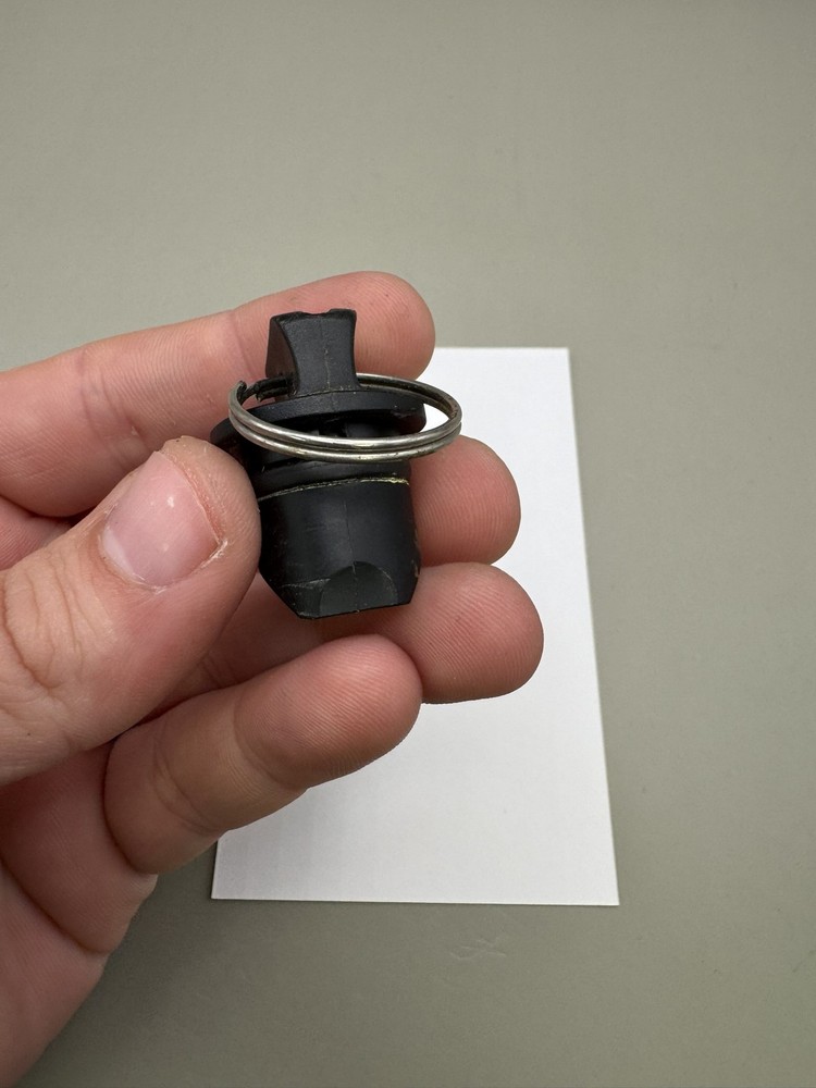 AGD Automag Power Feed Plug Black