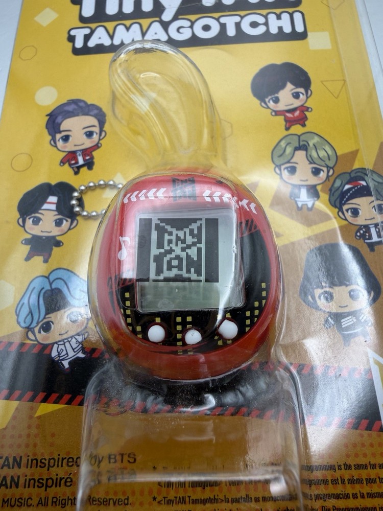 Bandai Tamagotchi TINY TAN BTS Digital Virtual Pet RED TinyTAN SHIPS SAME DAY