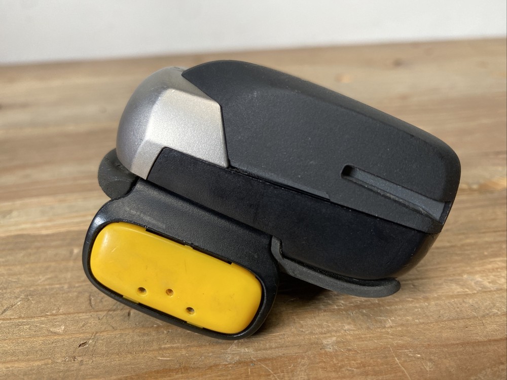 Zebra RS507 -IM200000TPR Barcode Ring Scanner Used