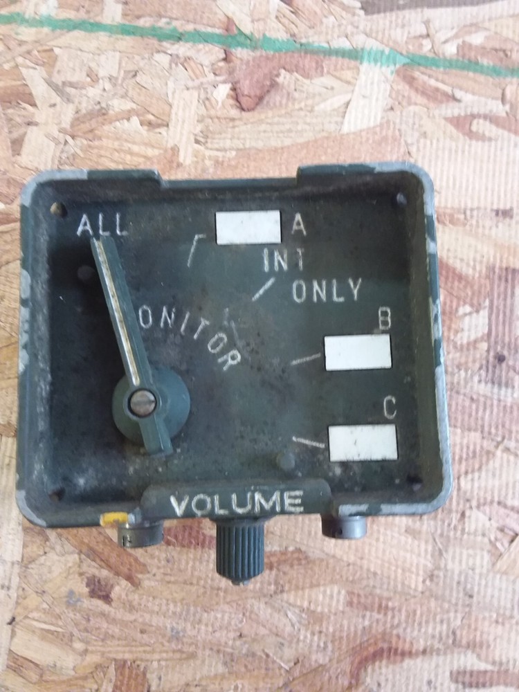 Control Intercom Communications Set C-2298/VRC