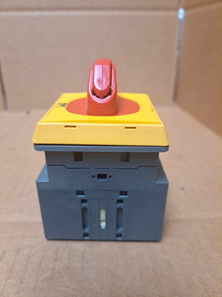 ABB Disconnect Switch Part No. OT63FT3