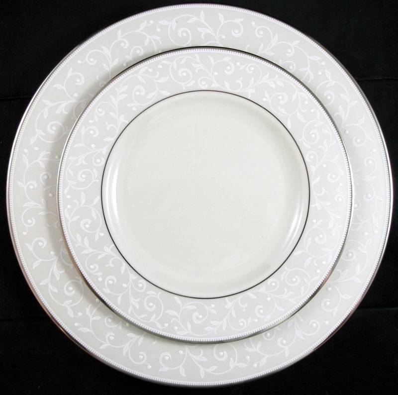 Lenox Pearl Innocence 5 Piece Place Setting