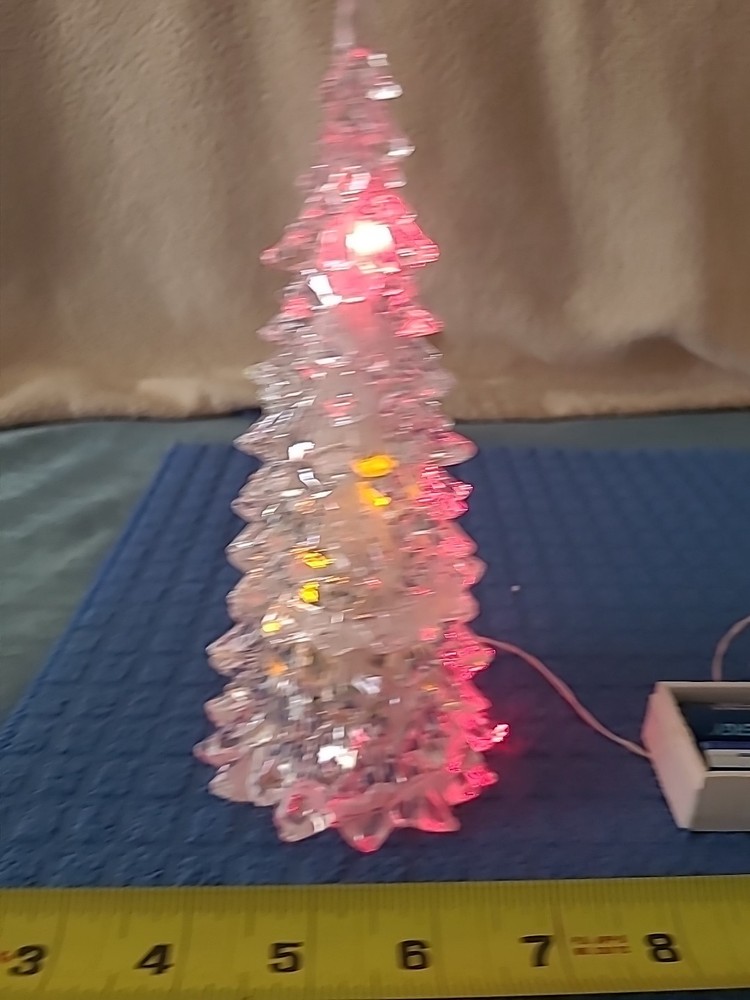 LIGHTED PLASTIC CHRISTMAS TREE ( BIN C)
