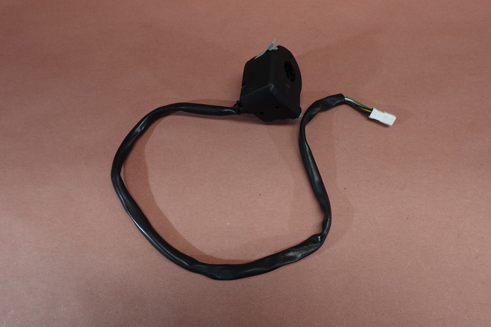 2017-2020 Ducati Supersport S Left Handlebar Handle Bar Control Switch