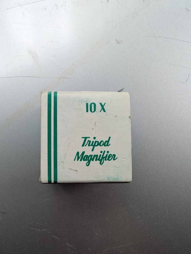Genuine Bakelite 10X Tripod Magnifier