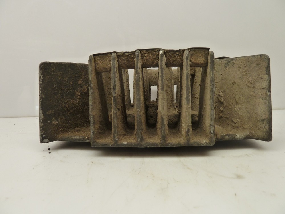 Honda MT50 Cylinder Head