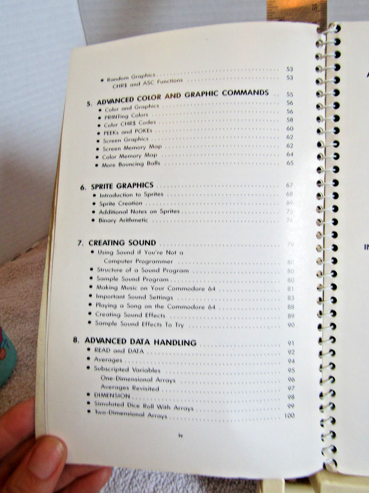 Vintage Commodore 64 User's Guide Book First Edition 1983 Users Guide 5th print
