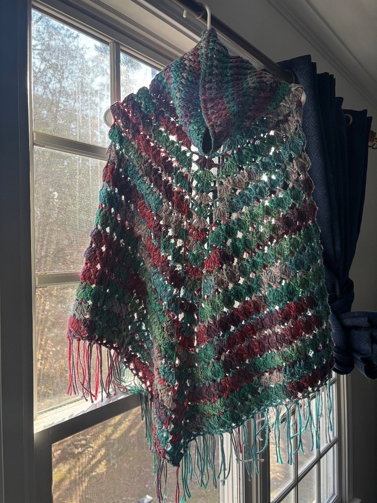 Hand-Knitted Poncho (Size M) + Refrigerator Handle Covers – Handmade Bundle