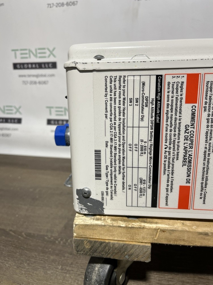 Rinnai V53DeN Outdoor Tankless Water 120k BTU Natural Gas (C-8 #1736)