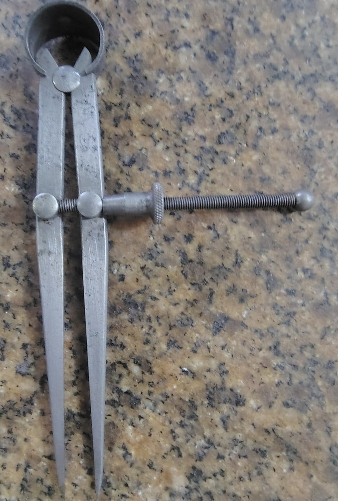 🗽 VINTAGE 6" DIVIDER