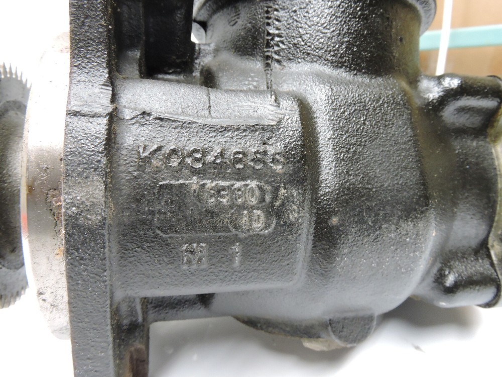 Detroit Diesel DD15 Engine Air Compressor Bendix K034655 - AS IS READ