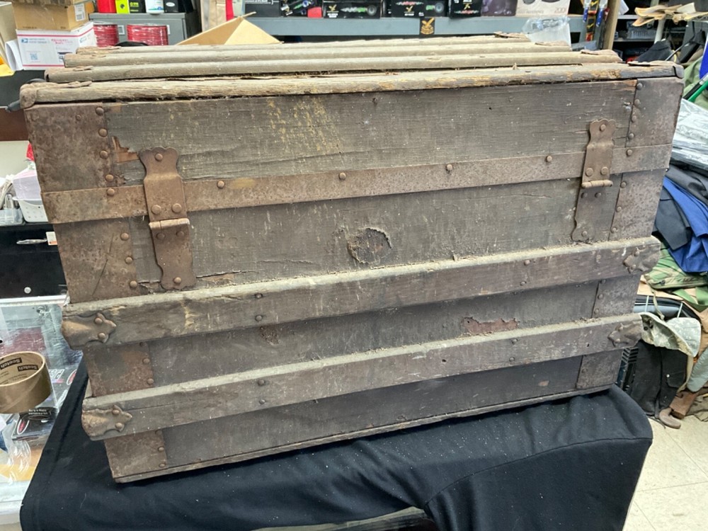Vintages Trunk