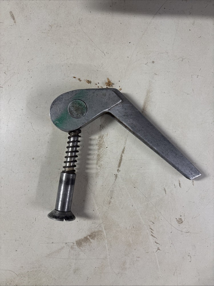 Shopsmith Mark V 500 Headrest Lock Lever Assembly