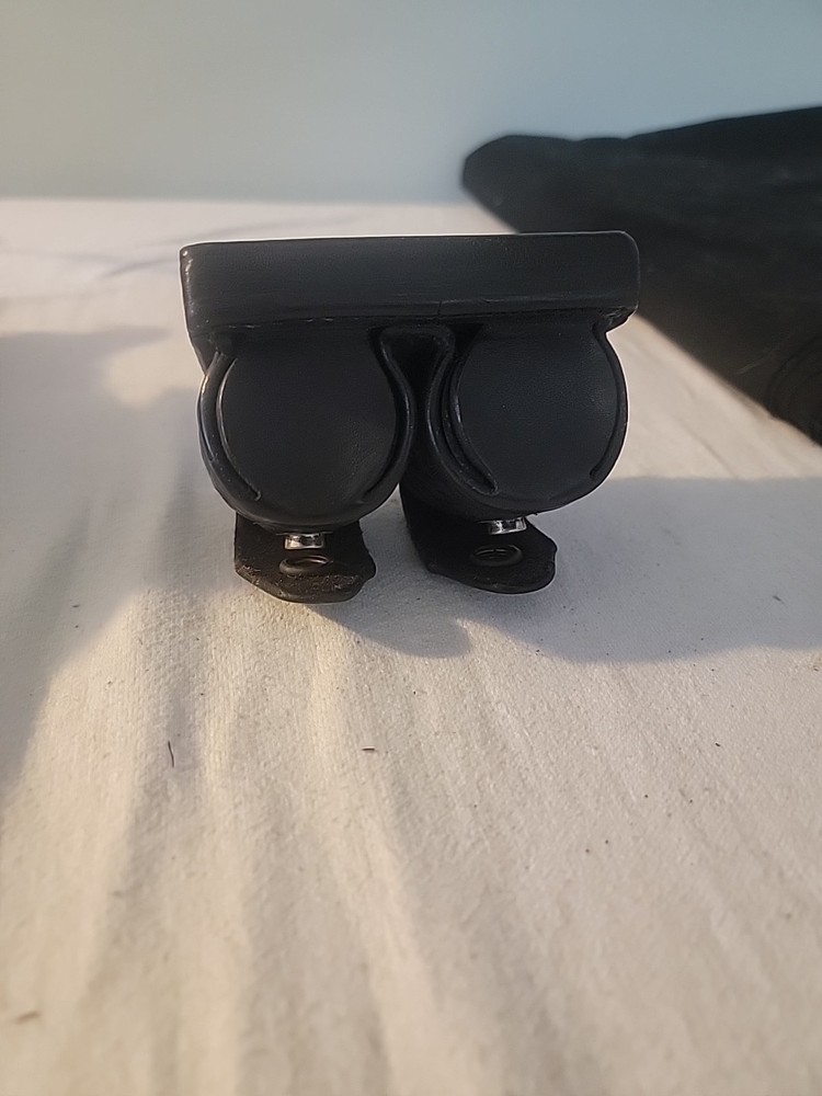 HKS 103 Med Speed Loader Dual Case Pouch belt loop Black