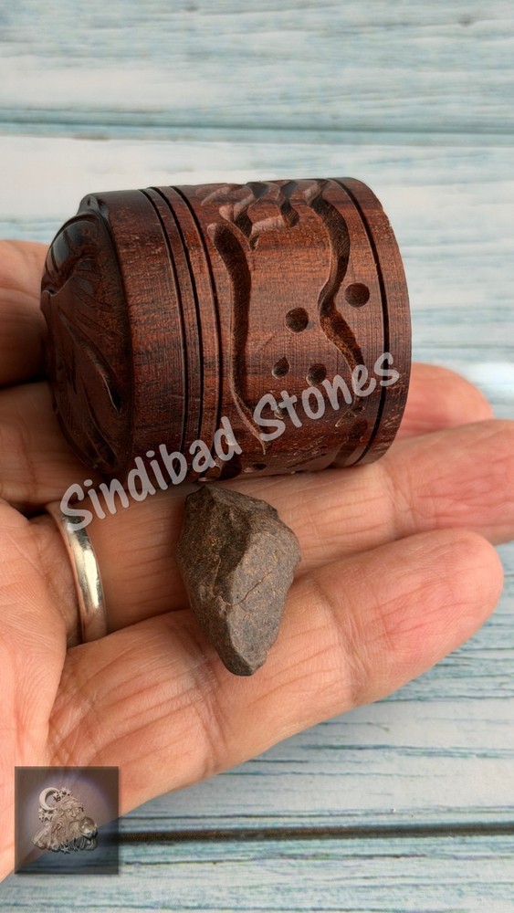 Hibhab raw stone - Hahbab & Box هبهاب روحاني, حجر هبهاب خام - هبهاب وصندوق