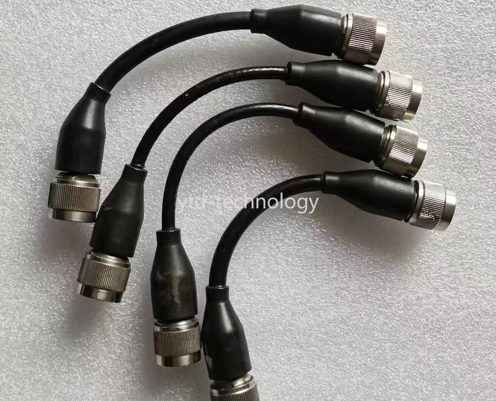 1 unit HP/Agilent Network analyzer data cable/length 19cm/uesd