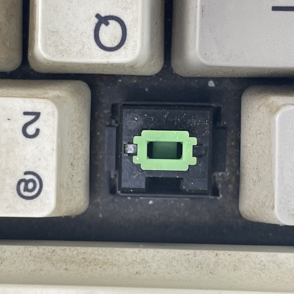 Zenith Data Systems Z-150 Keyboard Untested