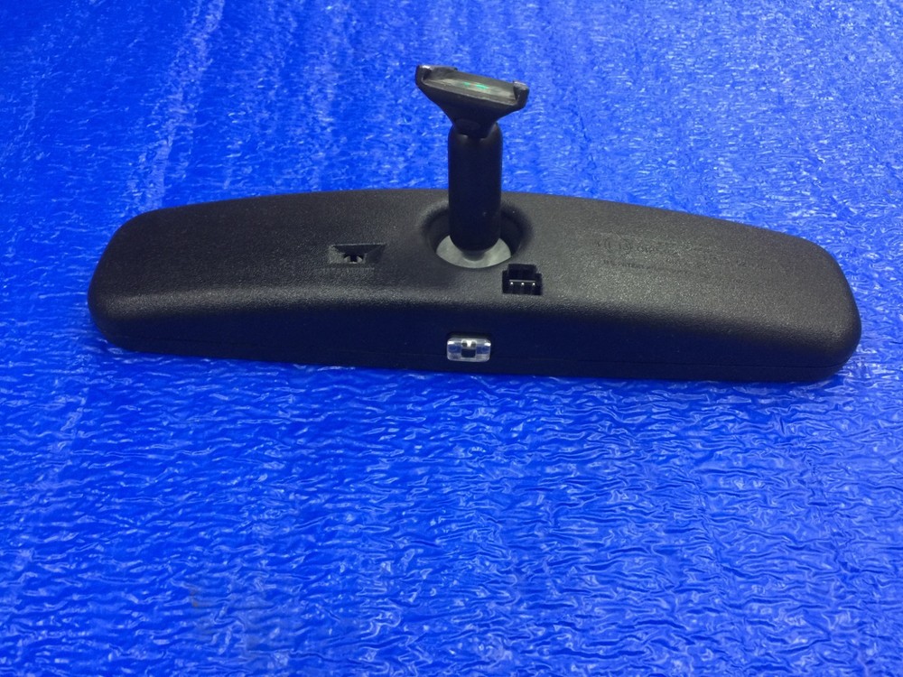 2000-2005 FORD EXCURSION AUTO DIM REAR VIEW INTERIOR MIRROR OEM 3 PIN PLUG