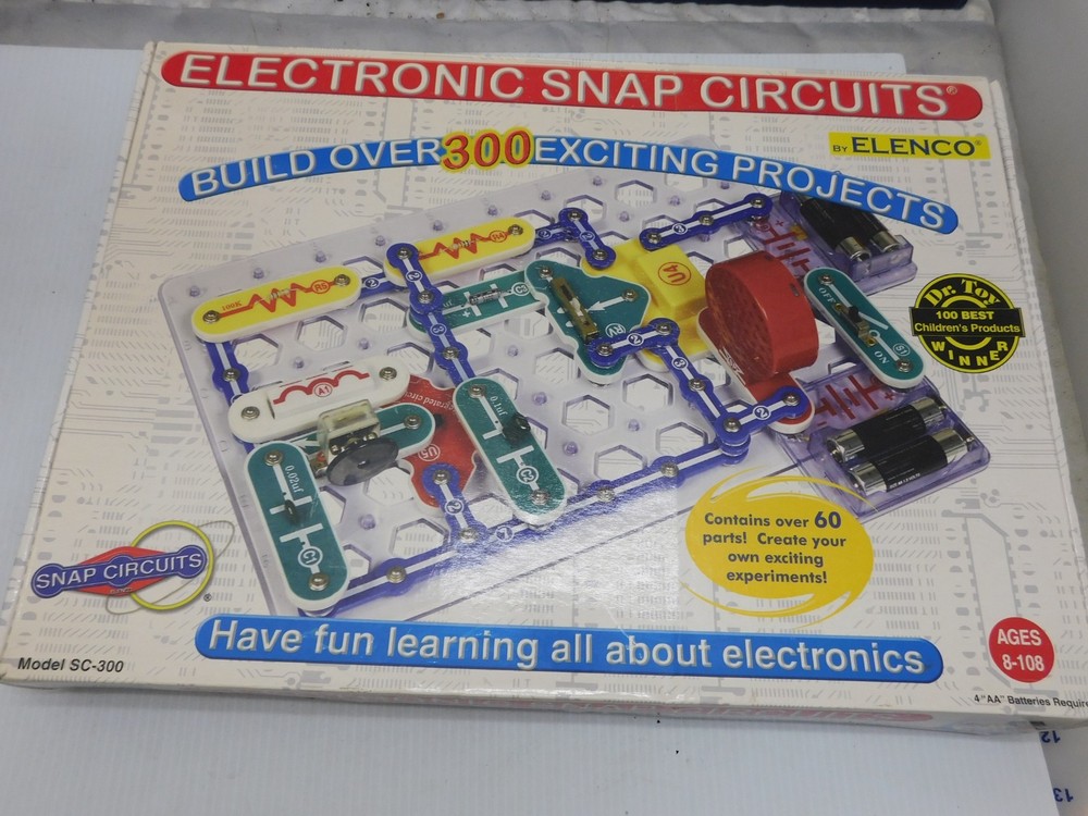 Elenco Electronic Snap Circuits Kit, SC-300, complete,  2007
