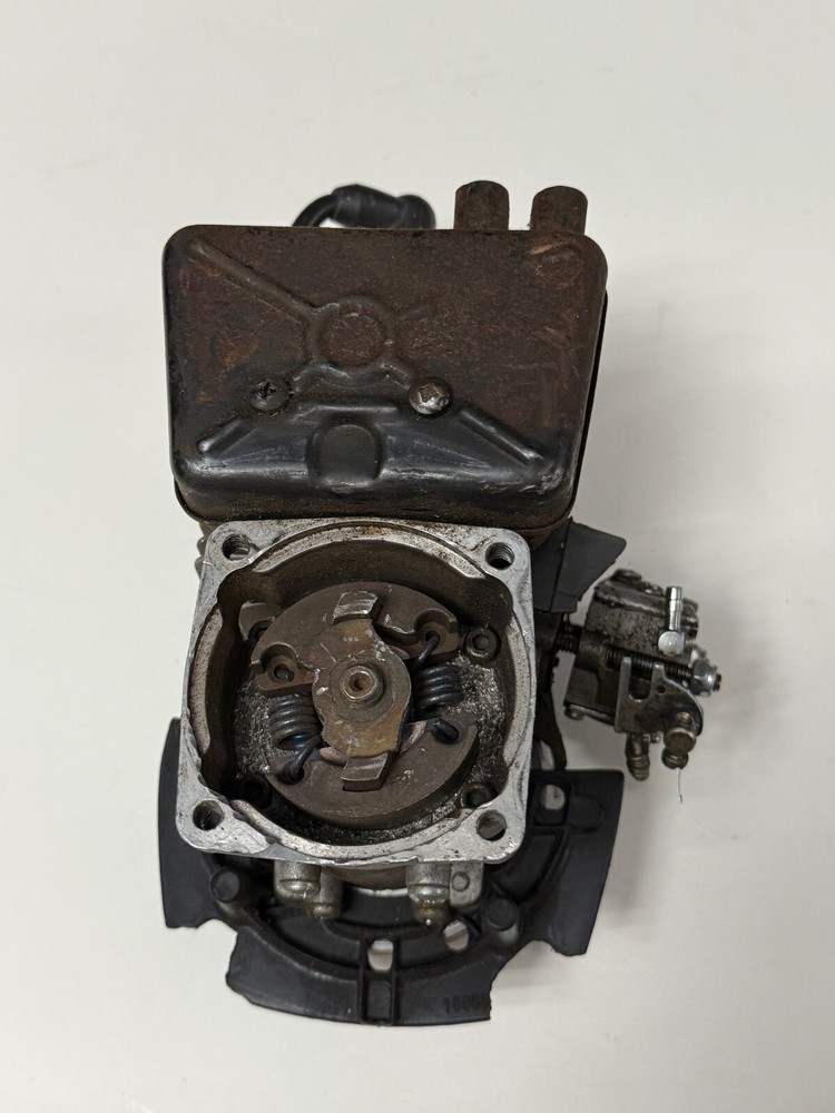 Older RC Remote Control Model Airplane Gas Engine " Parts Engine"