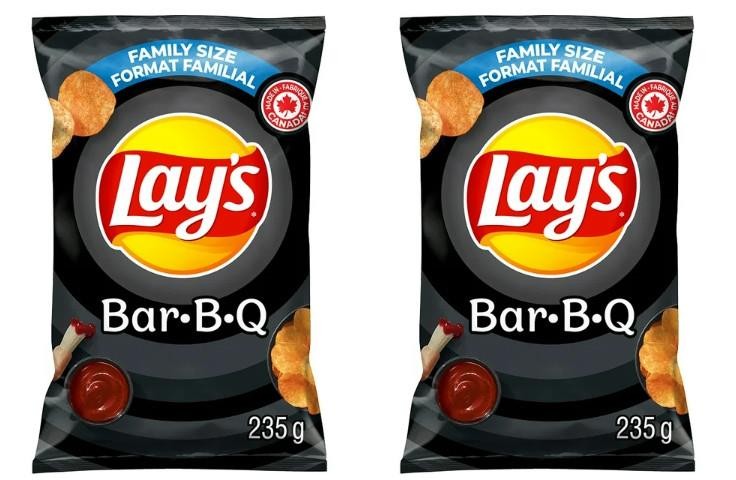 Lay's Bar-B-Q Flavored Potato Chips, 220g (2 Pack)
